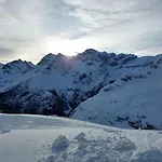 Pyrenees Gavarnie Chalet